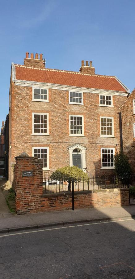 14 St Saviours Place, York Exterior foto